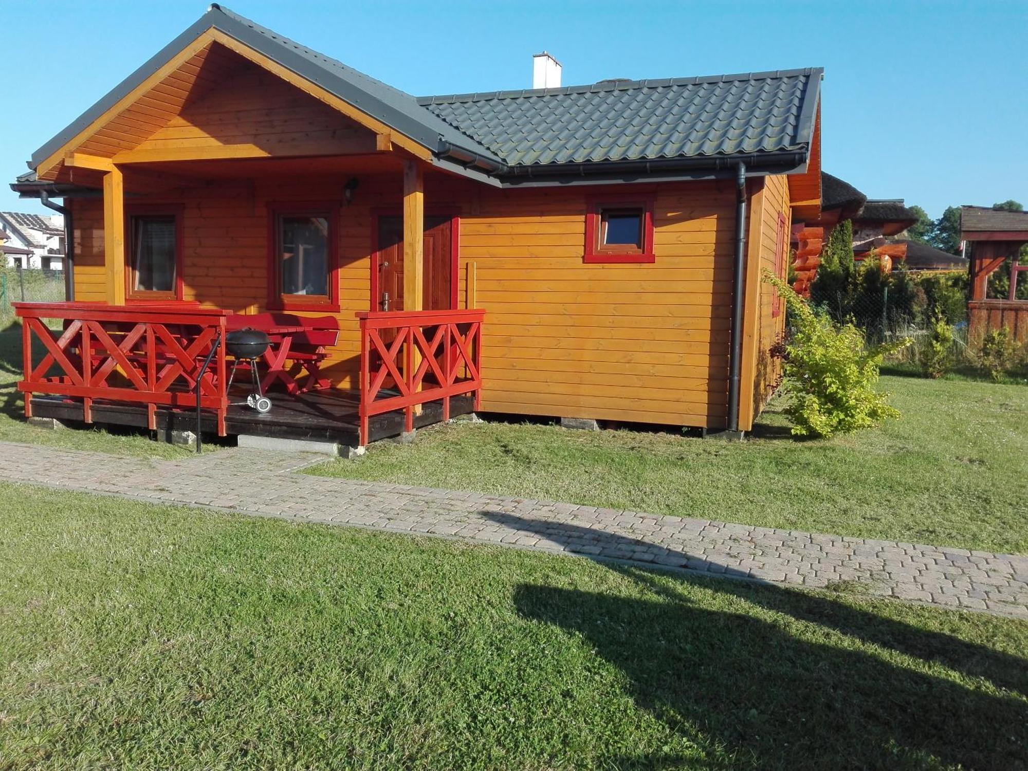Villa Aurelia Pokoje Goscinne I Domki Letniskowe 米耶伦科 外观 照片
